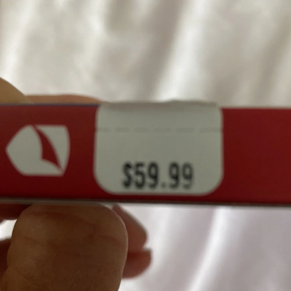 NEW!ZAGG (Glass Elite VisionGuard+) blue light filter 10.2”iPad (8th/7th Gen )